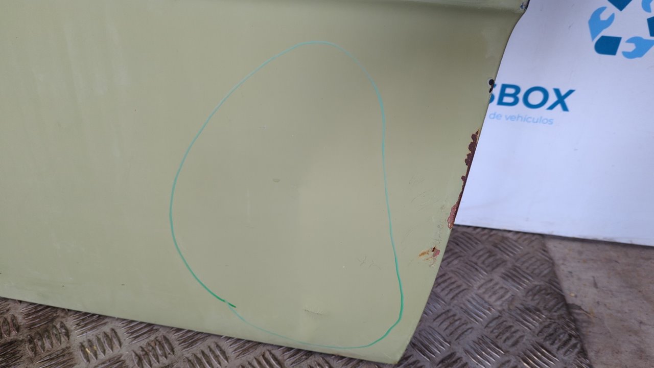 PUERTA DELANTERA DERECHA MERCEDES-BENZ CLASE E (W114/W115) - vista 3