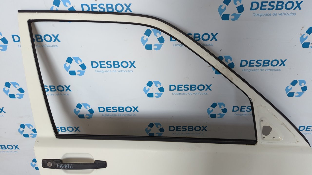 PUERTA DELANTERA DERECHA MERCEDES-BENZ CLASE C (W201) - vista 8