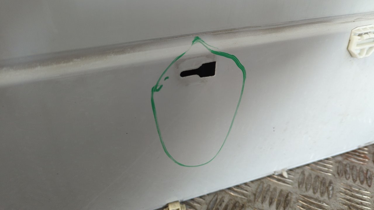 PUERTA TRASERA IZQUIERDA MERCEDES-BENZ CLASE C (W201) BERLINA - vista 5