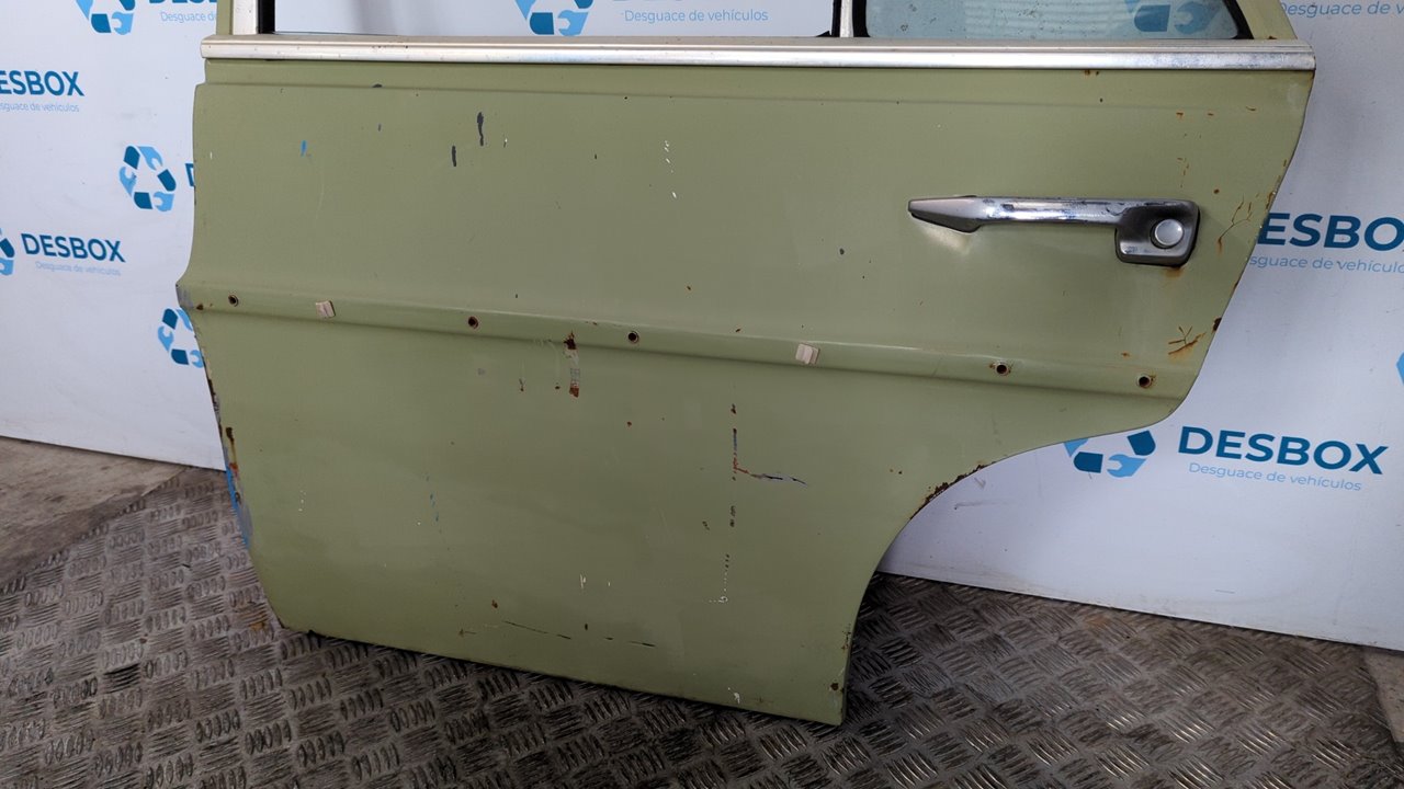 PUERTA TRASERA IZQUIERDA MERCEDES-BENZ CLASE E (W114/W115) - vista 8