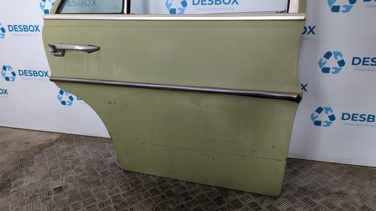 PUERTA TRASERA DERECHA MERCEDES-BENZ CLASE E (W114/W115) - vista 2