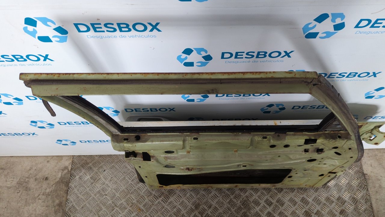 PUERTA DELANTERA IZQUIERDA MERCEDES-BENZ CLASE E (W114/W115) - vista 9