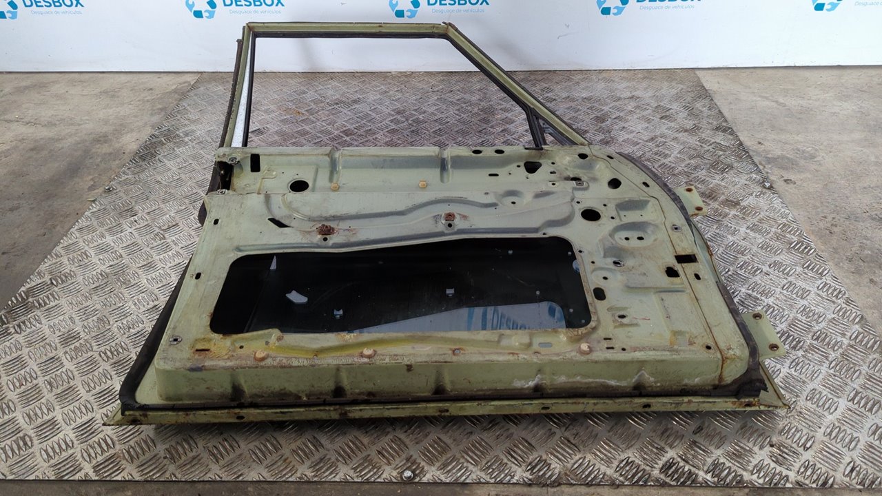 PUERTA DELANTERA IZQUIERDA MERCEDES-BENZ CLASE E (W114/W115) - vista 8