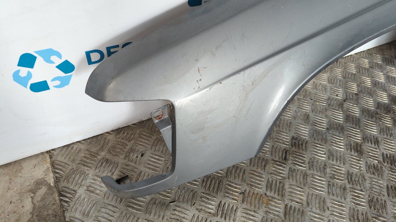 ALETA DELANTERA IZQUIERDA MERCEDES-BENZ CLASE C (W201) - vista 7