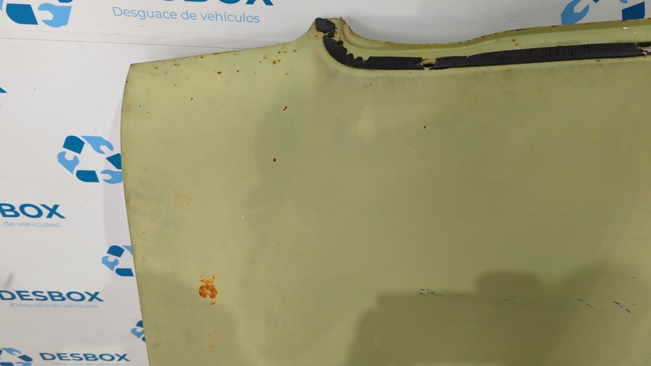 CAPO MERCEDES-BENZ CLASE E (W114/W115) - vista 3