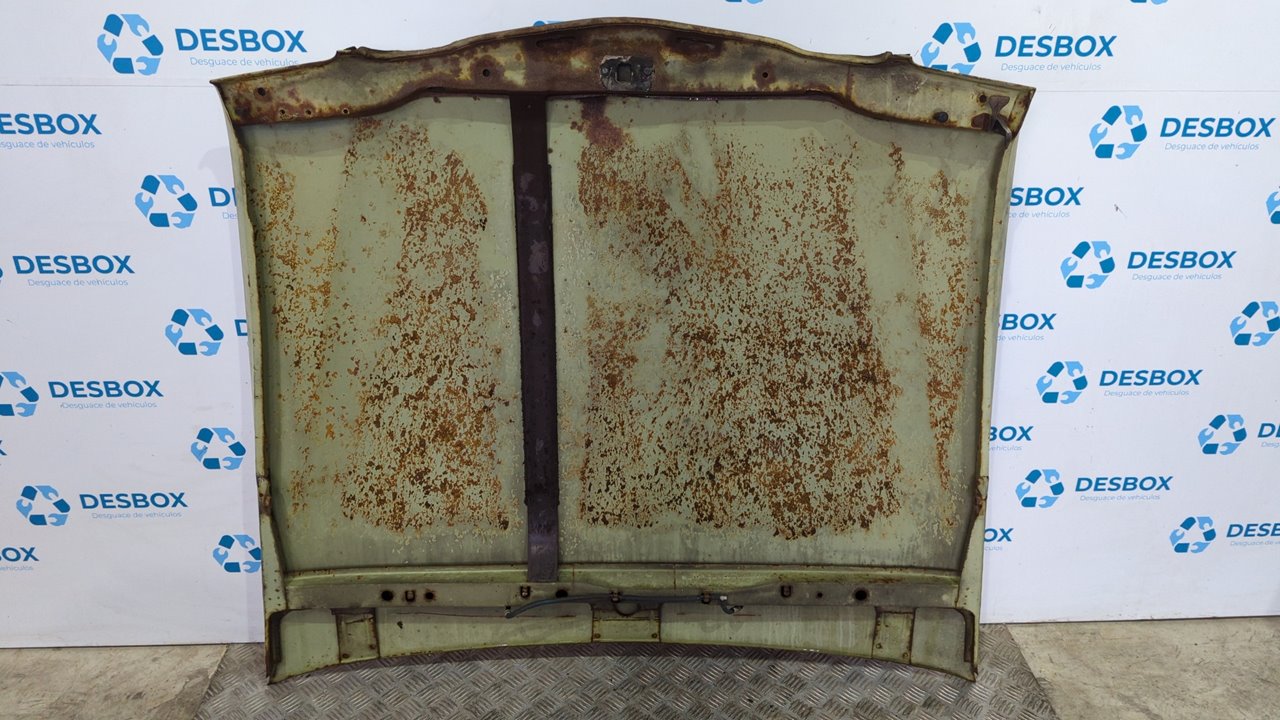 CAPO MERCEDES-BENZ CLASE E (W114/W115) - vista 4