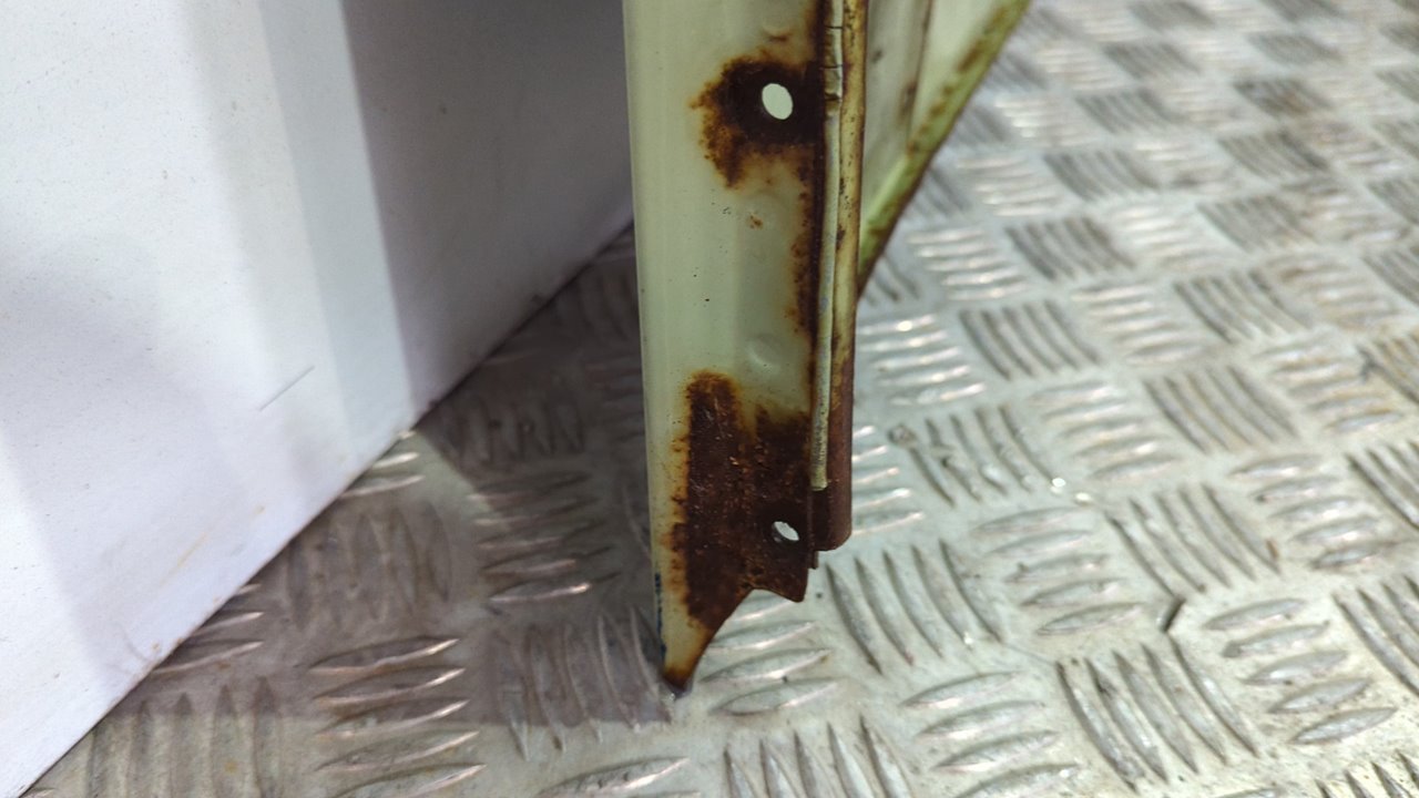 CAPO MERCEDES-BENZ CLASE E (W114/W115) - vista 12