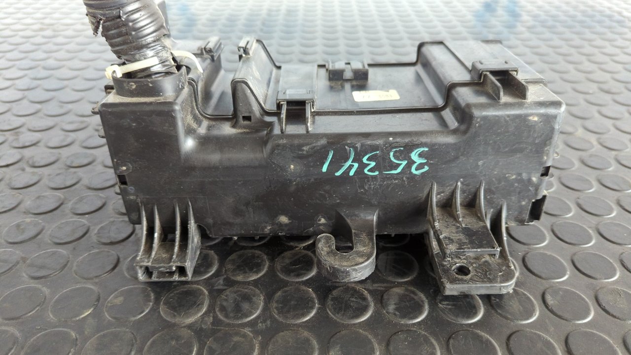 CAJA RELES / FUSIBLES CITROEN C1 - vista 7