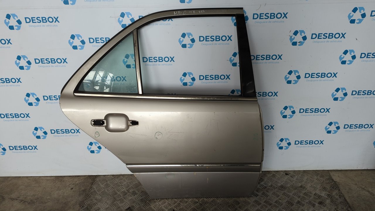 PUERTA TRASERA DERECHA MERCEDES-BENZ CLASE C (W202)