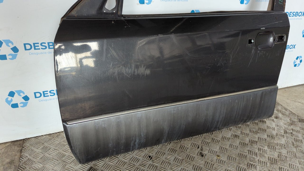 PUERTA DELANTERA IZQUIERDA MERCEDES-BENZ CLASE E (W124) - vista 5