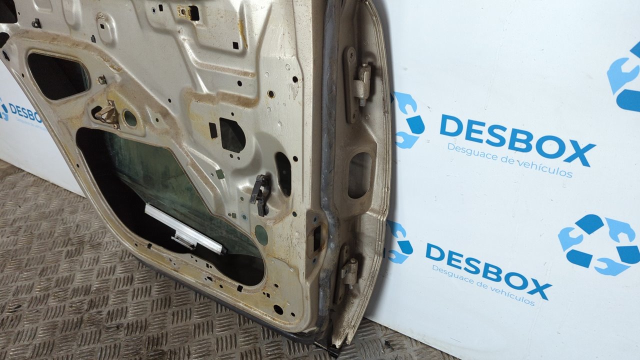 PUERTA TRASERA IZQUIERDA MERCEDES-BENZ CLASE C (W202) - vista 7