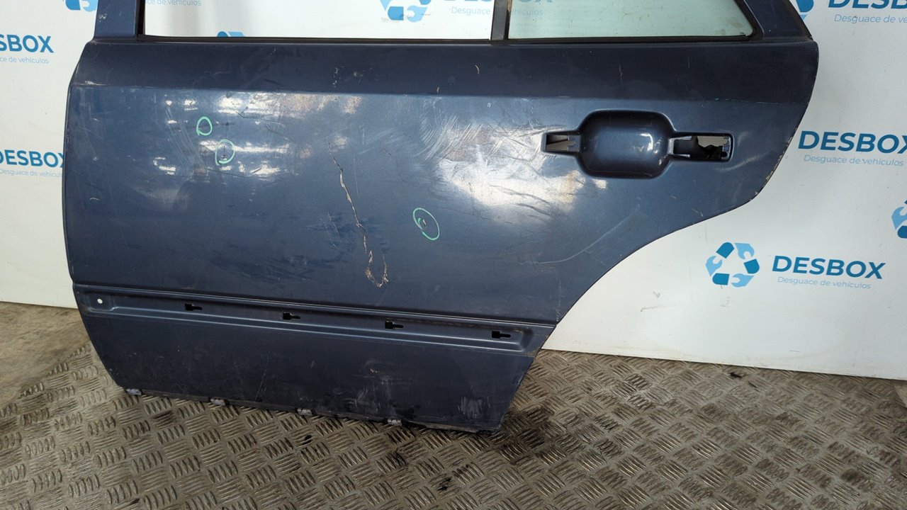 PUERTA TRASERA IZQUIERDA MERCEDES-BENZ CLASE E (W124) - vista 6