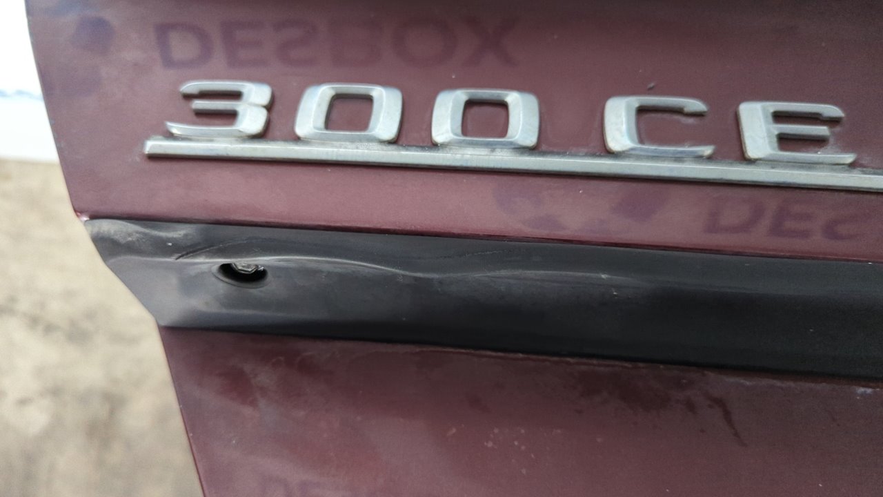 PORTON TRASERO MERCEDES-BENZ CLASE E (W124) - vista 3