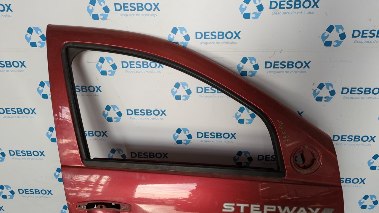 PUERTA DELANTERA DERECHA DACIA SANDERO - vista 9