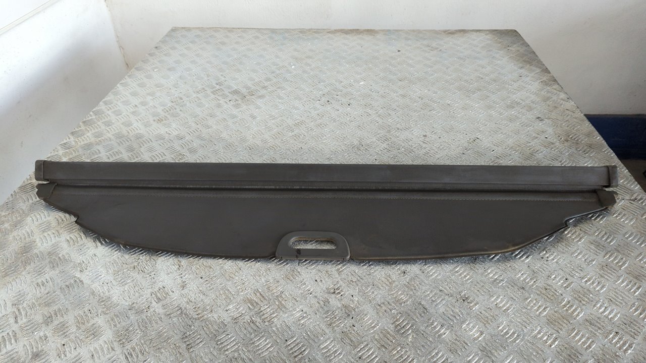 BANDEJA TRASERA KIA CARENS