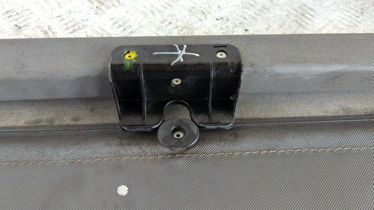 BANDEJA TRASERA KIA CARENS - vista 7