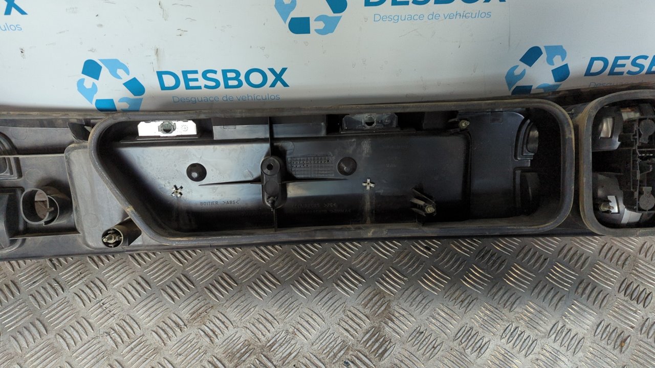 PORTAMATRICULAS RENAULT LAGUNA (B56) - vista 4