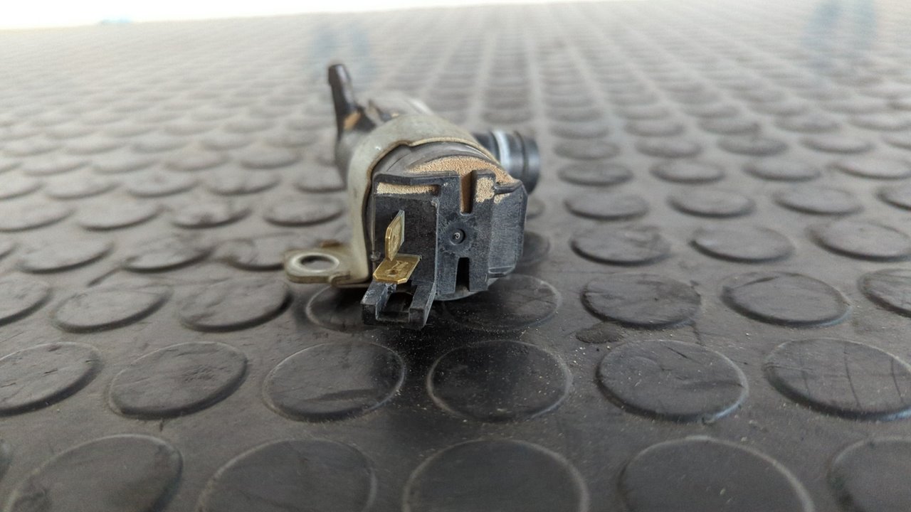 BOMBA LIMPIA MITSUBISHI MONTERO (V80/V90) - vista 4