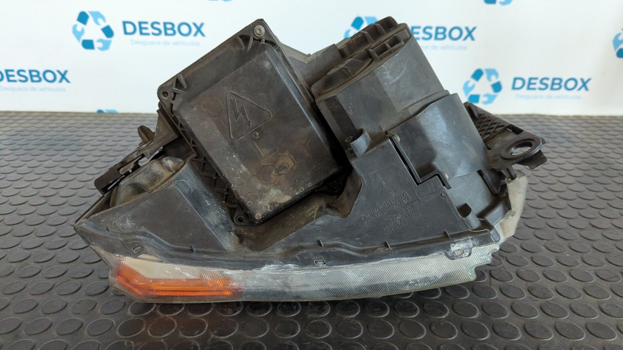 FARO IZQUIERDO LAND ROVER DISCOVERY - vista 8