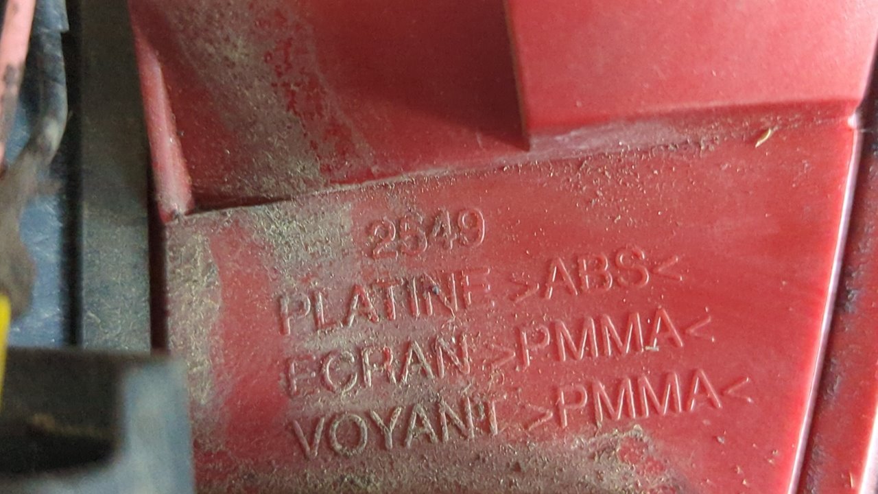 PILOTO TRASERO IZQUIERDO CITROEN C5 BREAK - vista 4