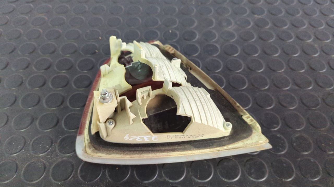 PILOTO PORTON DERECHO BMW SERIE 3 BERLINA (E90) - vista 2