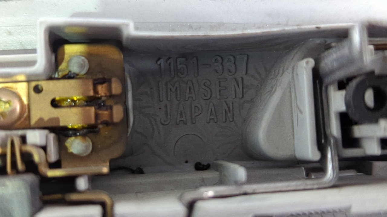 LUZ INTERIOR MITSUBISHI MONTERO (V80/V90) - vista 3