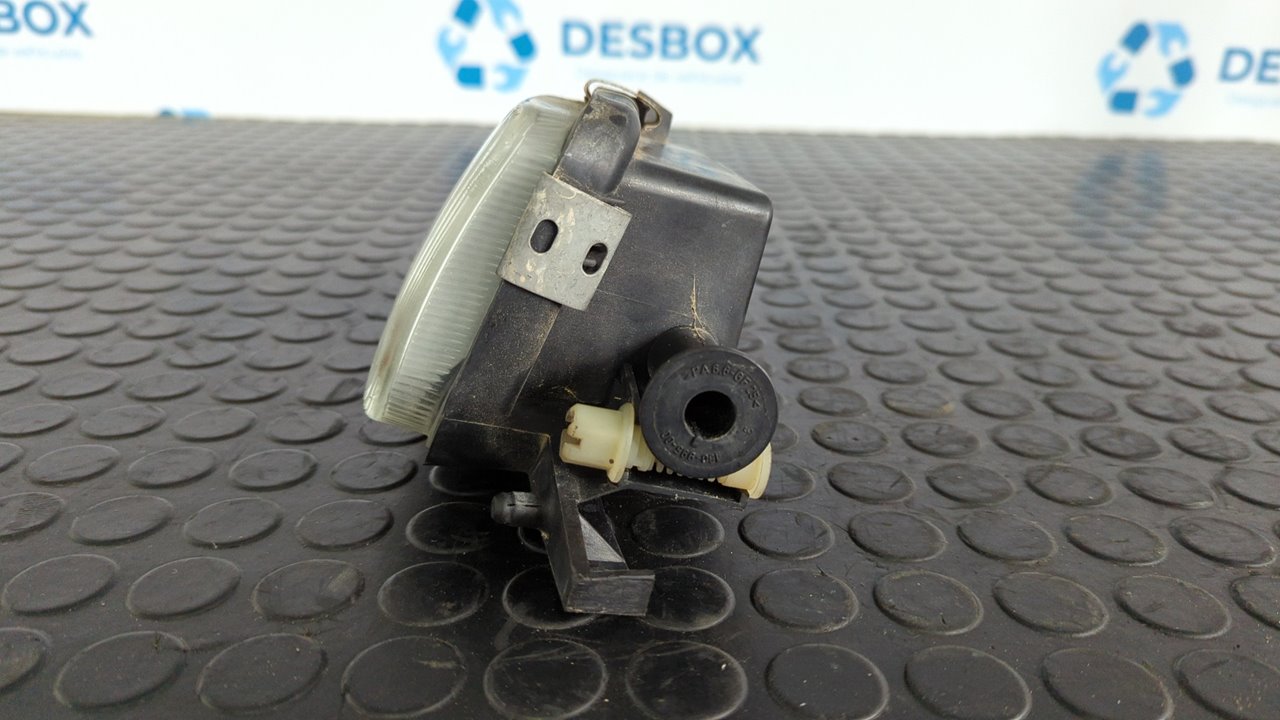 FARO ANTINIEBLA IZQUIERDO MERCEDES-BENZ CLASE C (W203) BERLINA - vista 4