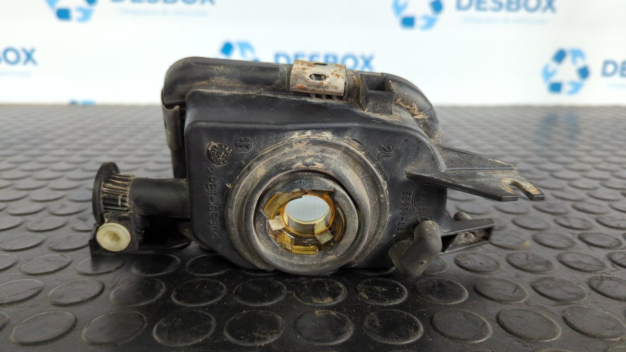 FARO ANTINIEBLA IZQUIERDO MERCEDES-BENZ CLASE C (W203) BERLINA - vista 7