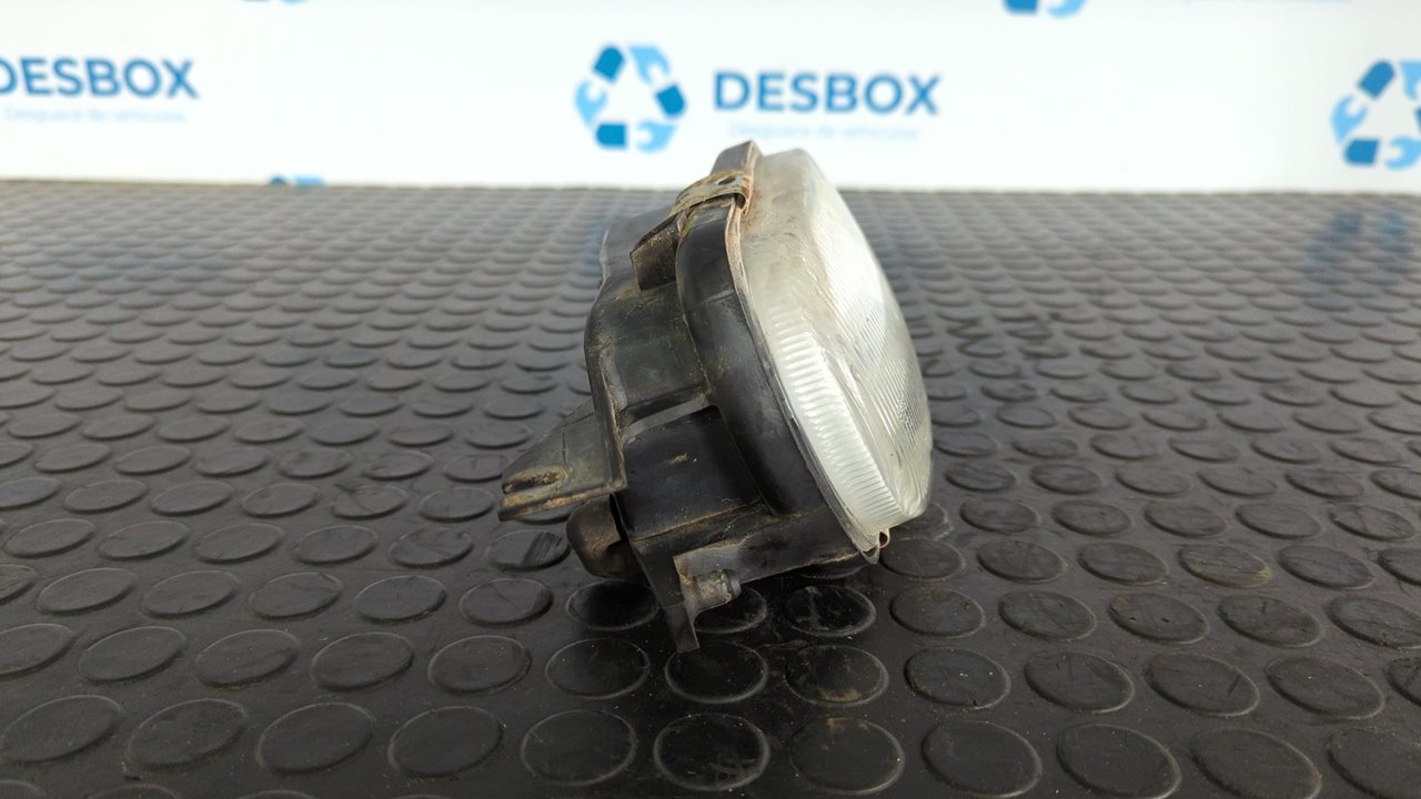 FARO ANTINIEBLA IZQUIERDO MERCEDES-BENZ CLASE C (W203) BERLINA - vista 6