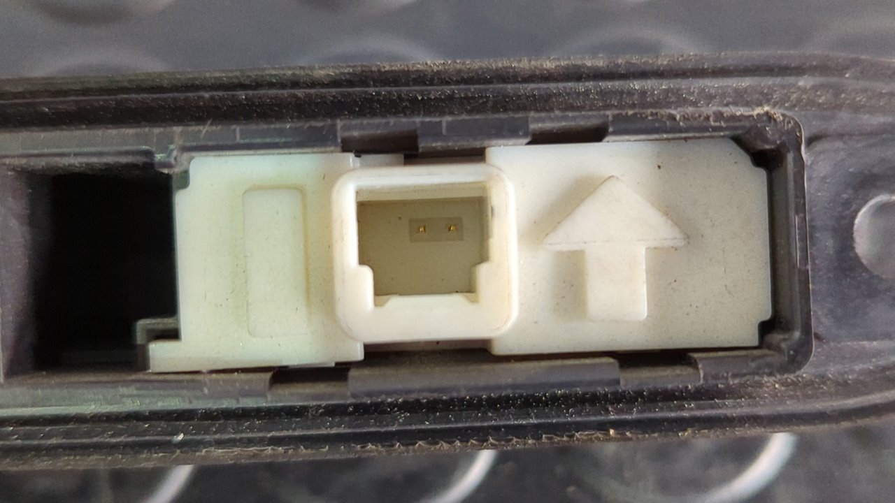 MANETA EXTERIOR PORTON TOYOTA AURIS - vista 2