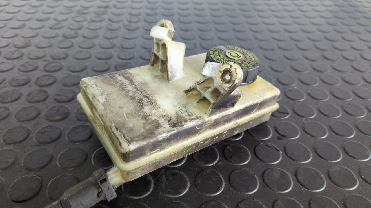 BOMBA FRENO PEUGEOT PARTNER KOMBI - vista 2