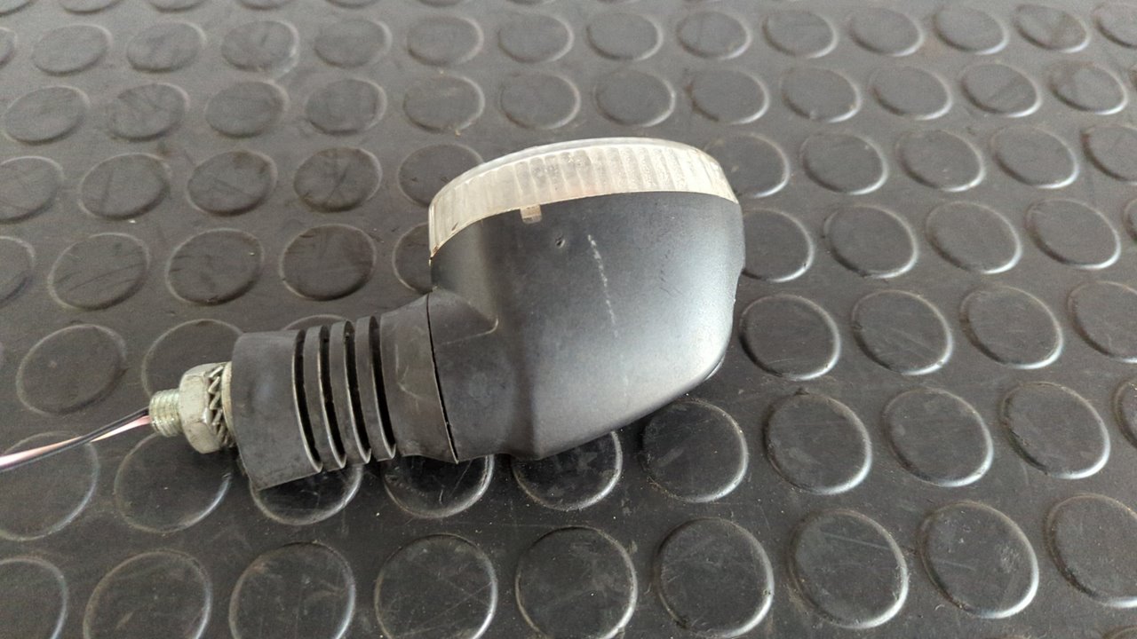 PILOTO DELANTERO IZQUIERDO CAGIVA W - vista 4