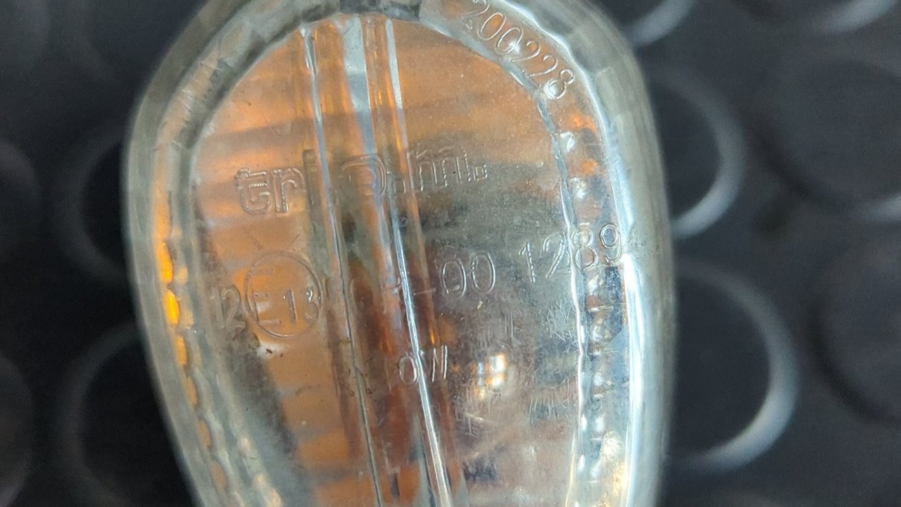 PILOTO DELANTERO DERECHO CAGIVA W - vista 3