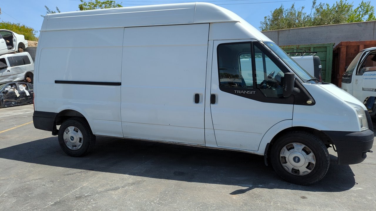 REFUERZO PARAGOLPES DELANTERO FORD TRANSIT CAJA CERRADA '06 - vista 9