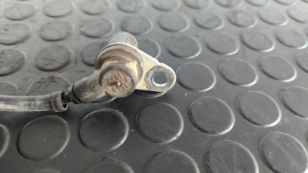 SENSOR ABS TRASERO IZQUIERDO MITSUBISHI MONTERO (V80/V90) - vista 4