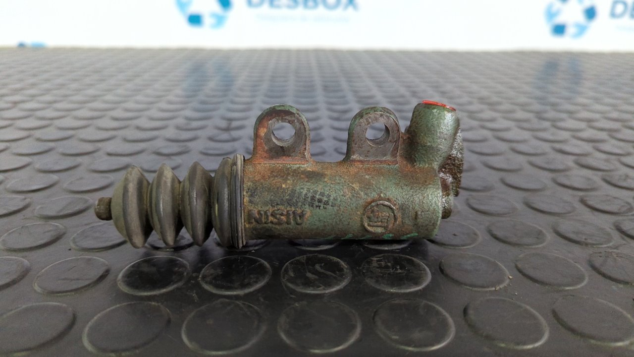 BOMBIN EMBRAGUE TOYOTA AURIS - vista 4