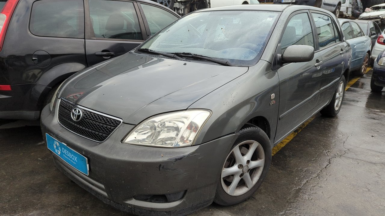 TOYOTA COROLLA (E12)