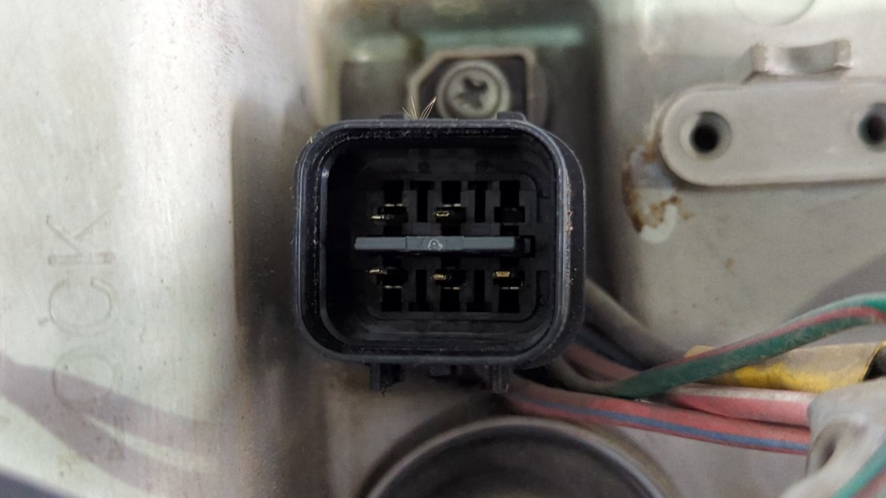 FARO IZQUIERDO KIA CARNIVAL - vista 8