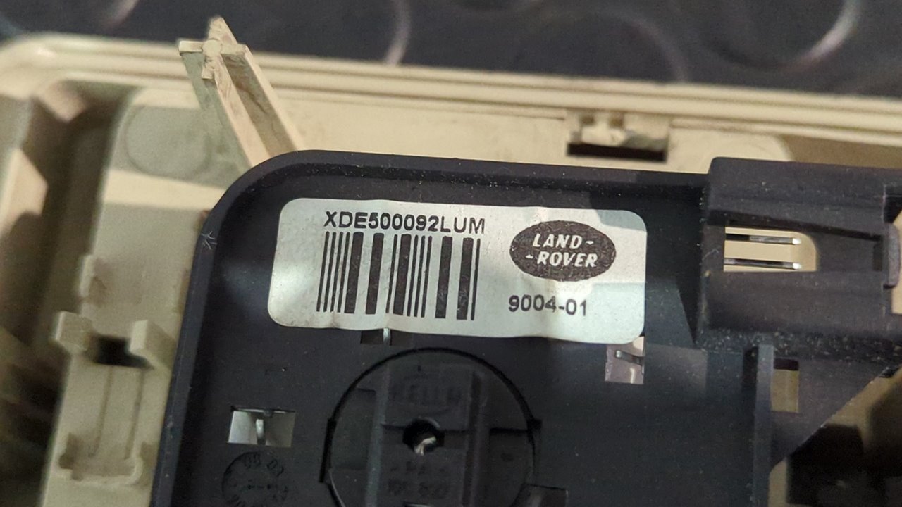 LUZ INTERIOR LAND ROVER DISCOVERY - vista 10