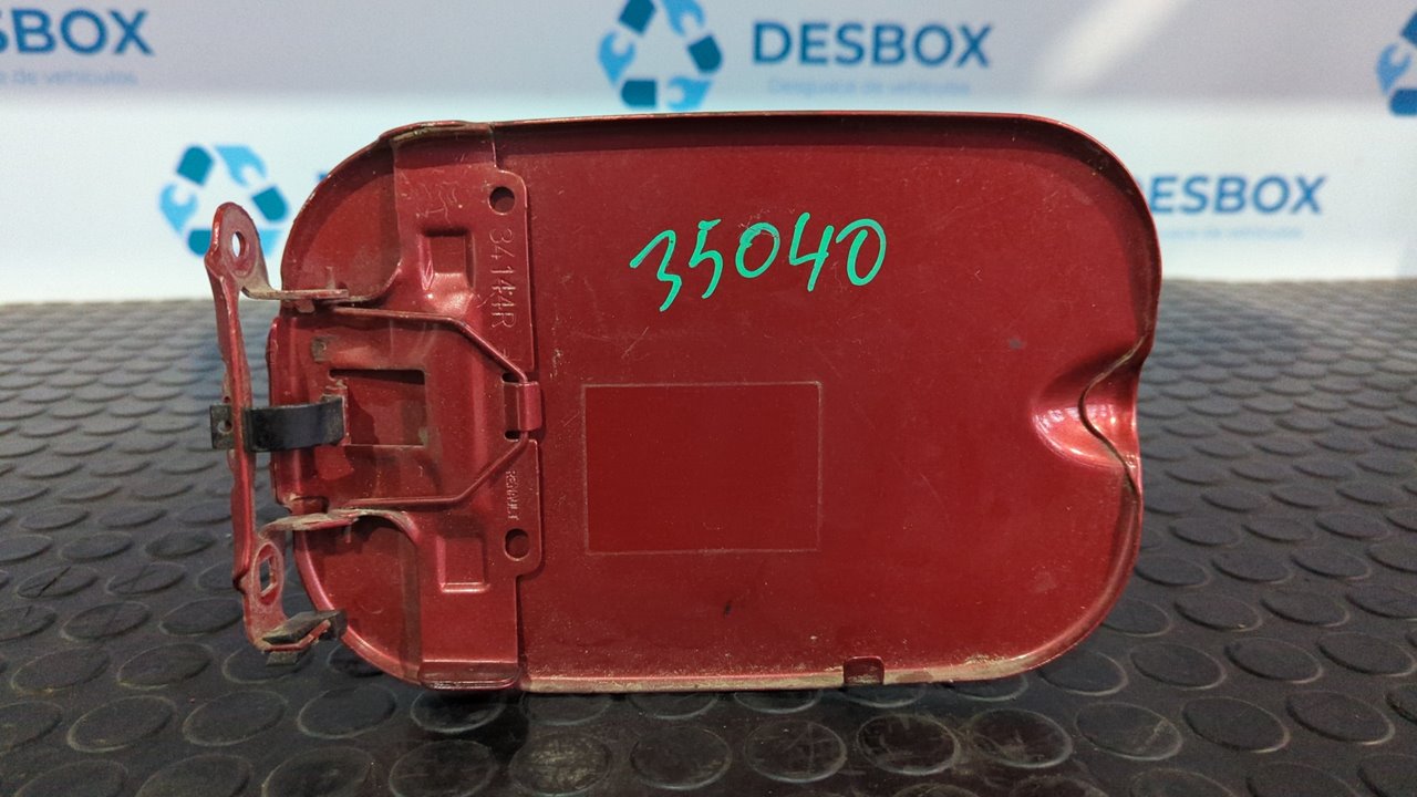 TAPA EXTERIOR COMBUSTIBLE DACIA SANDERO - vista 3