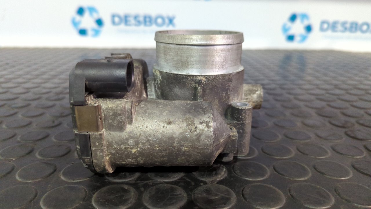 CAJA MARIPOSA AUDI TT (8N3/8N9) - vista 2