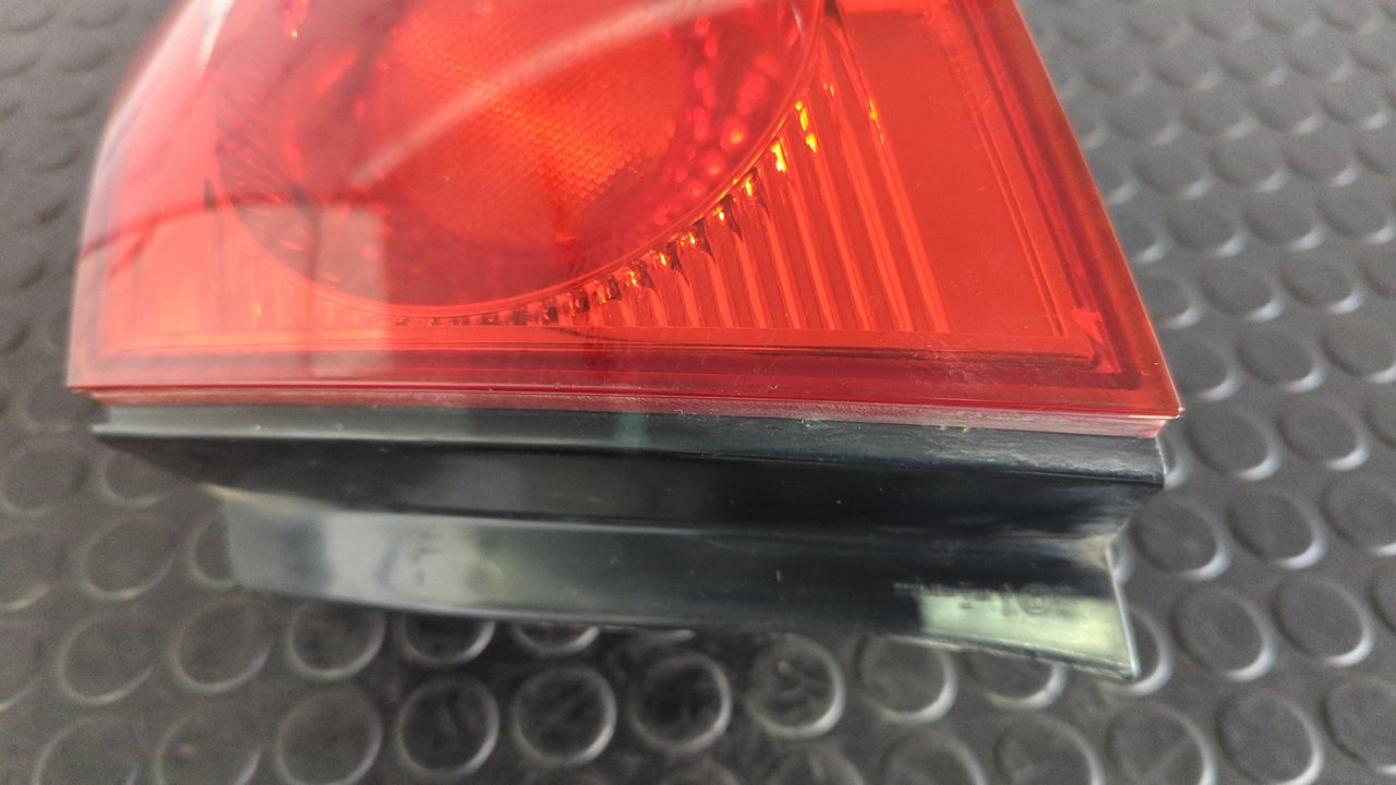 PILOTO TRASERO DERECHO HYUNDAI ELANTRA (XD) - vista 9