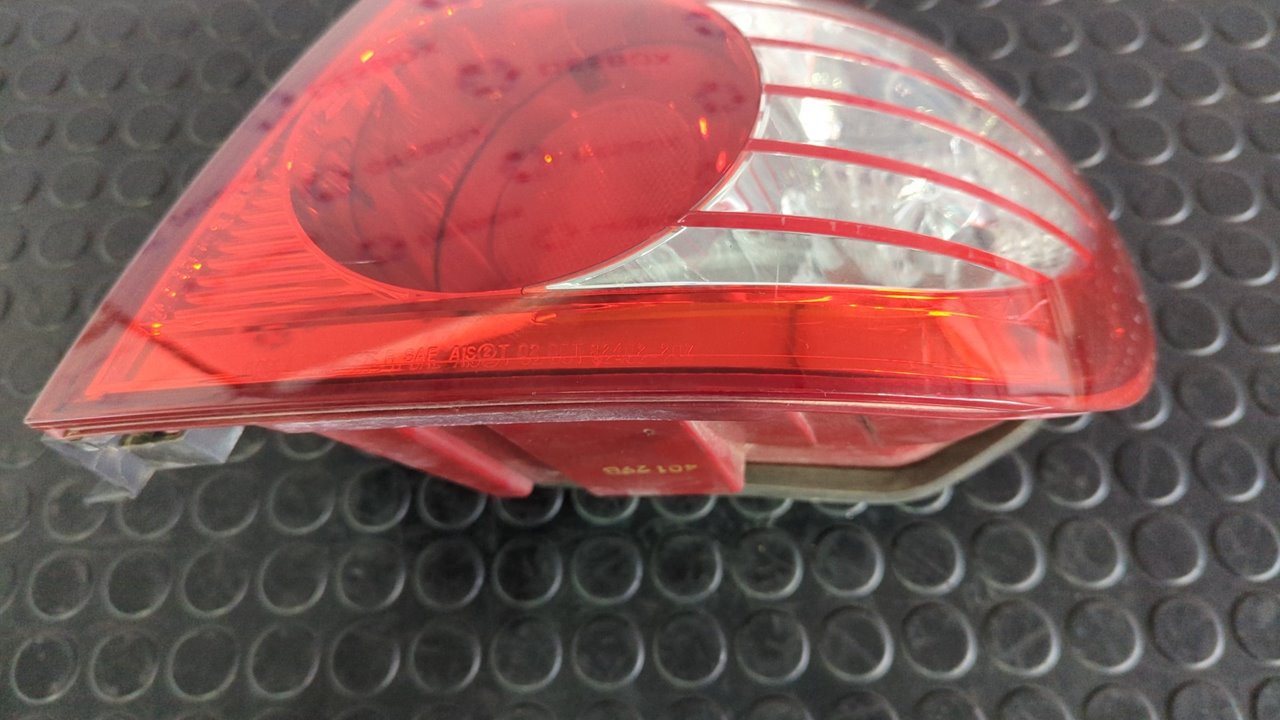 PILOTO TRASERO DERECHO HYUNDAI ELANTRA (XD) - vista 5