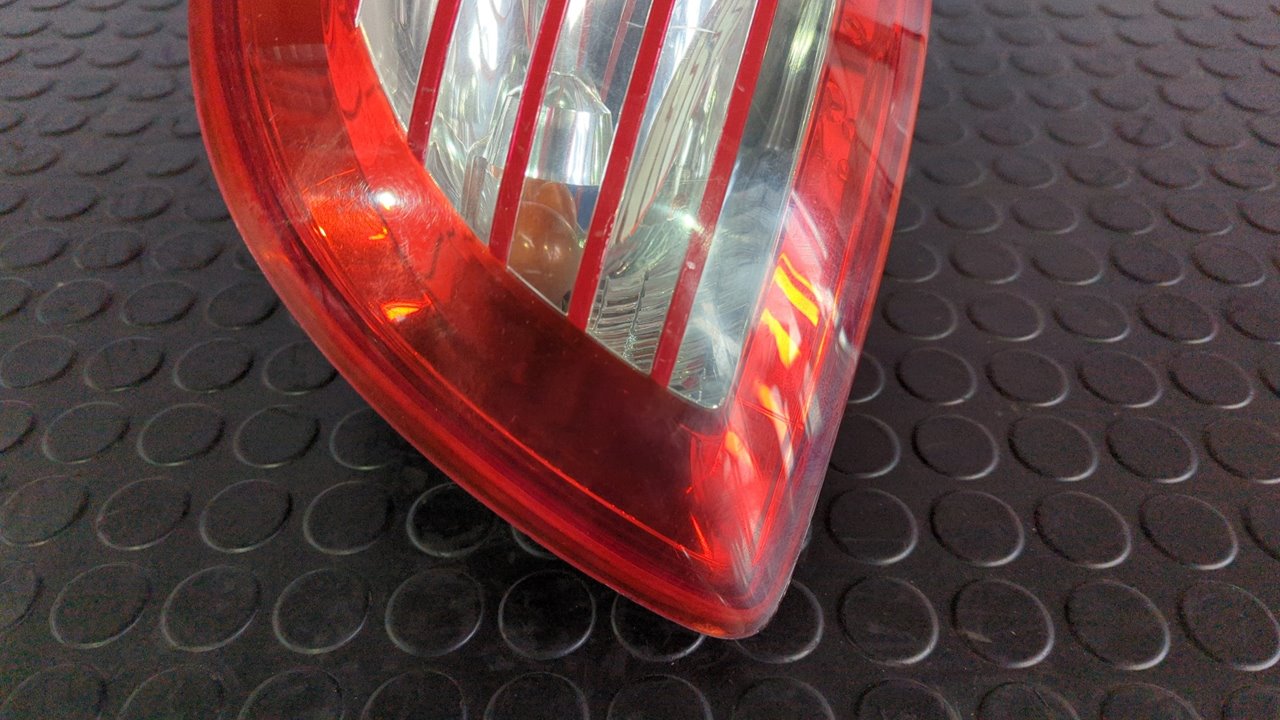 PILOTO TRASERO DERECHO HYUNDAI ELANTRA (XD) - vista 6