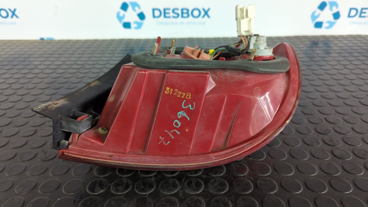 PILOTO TRASERO IZQUIERDO HYUNDAI ELANTRA (XD) - vista 3