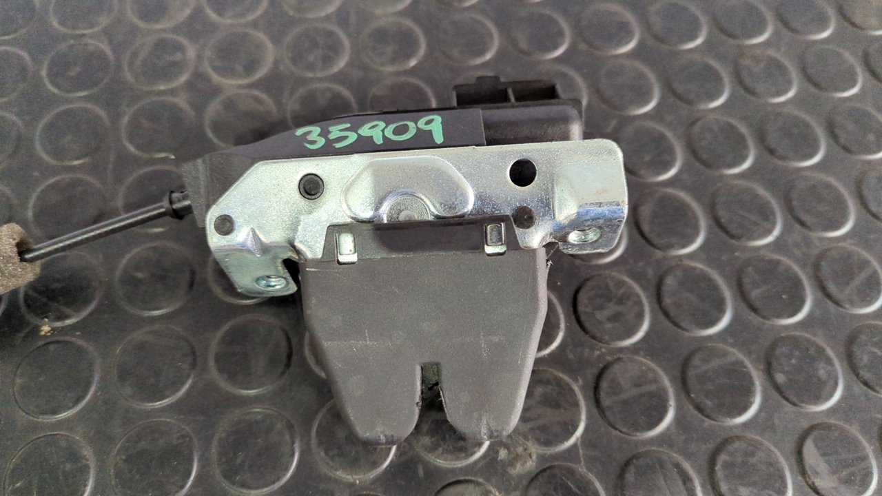 CERRADURA MALETERO / PORTON MERCEDES-BENZ CLASE E (W212) FAMILIAR - vista 5