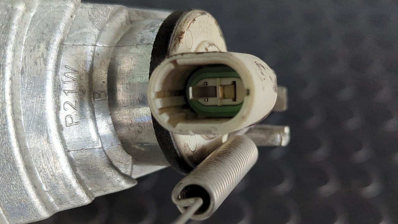 PILOTO DELANTERO DERECHO NISSAN INTERSTAR MOD. 04 (X70) - vista 6