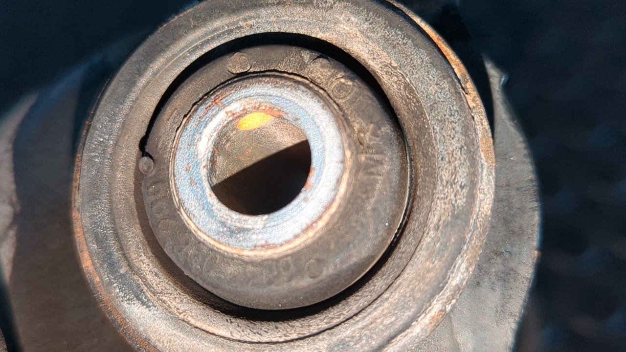 BRAZO DERECHO INFERIOR DELANTERO DACIA SANDERO - vista 7