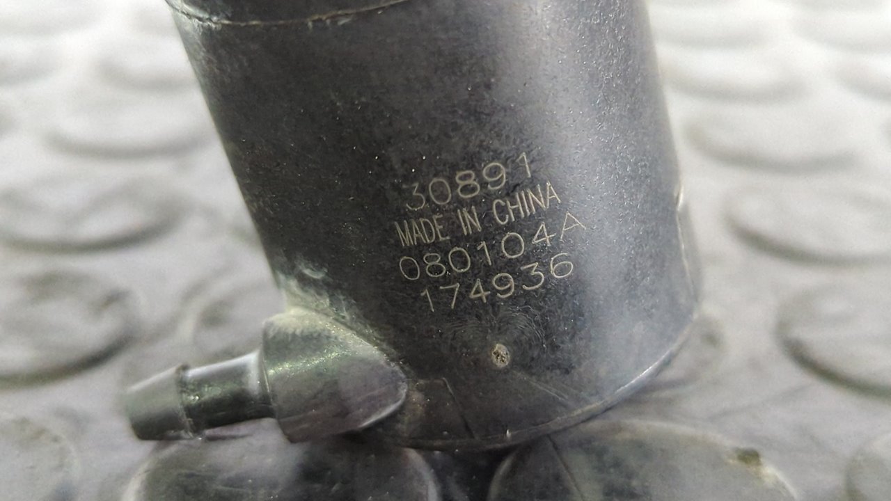 BOMBA LIMPIA TOYOTA AURIS - vista 6