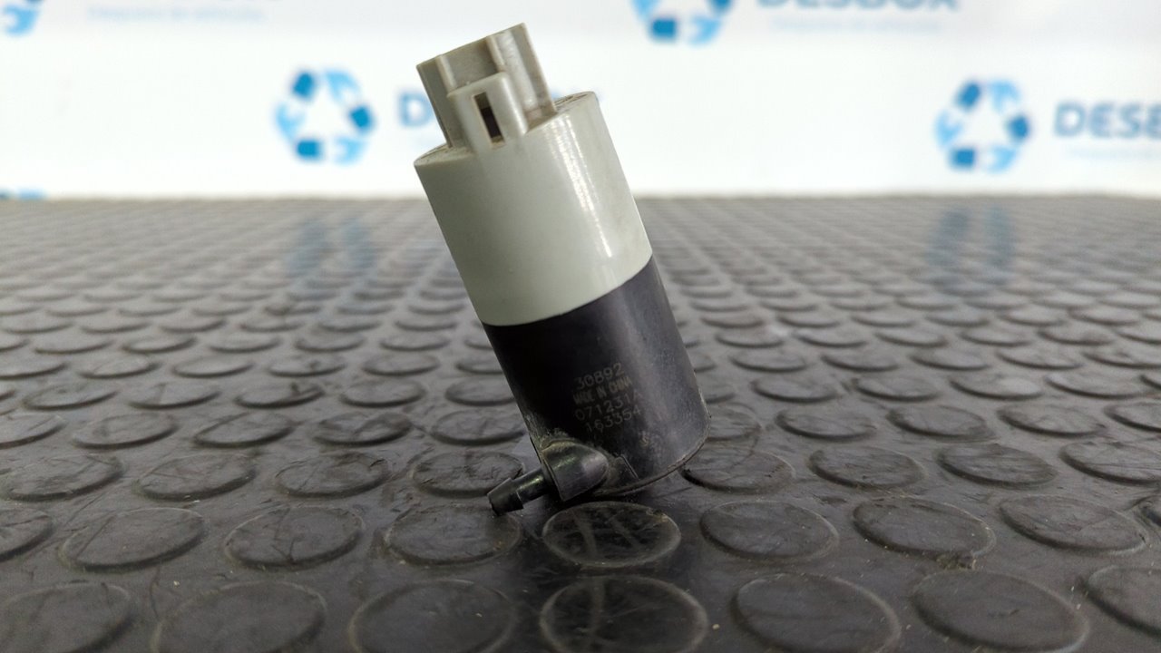 BOMBA LIMPIA TOYOTA AURIS